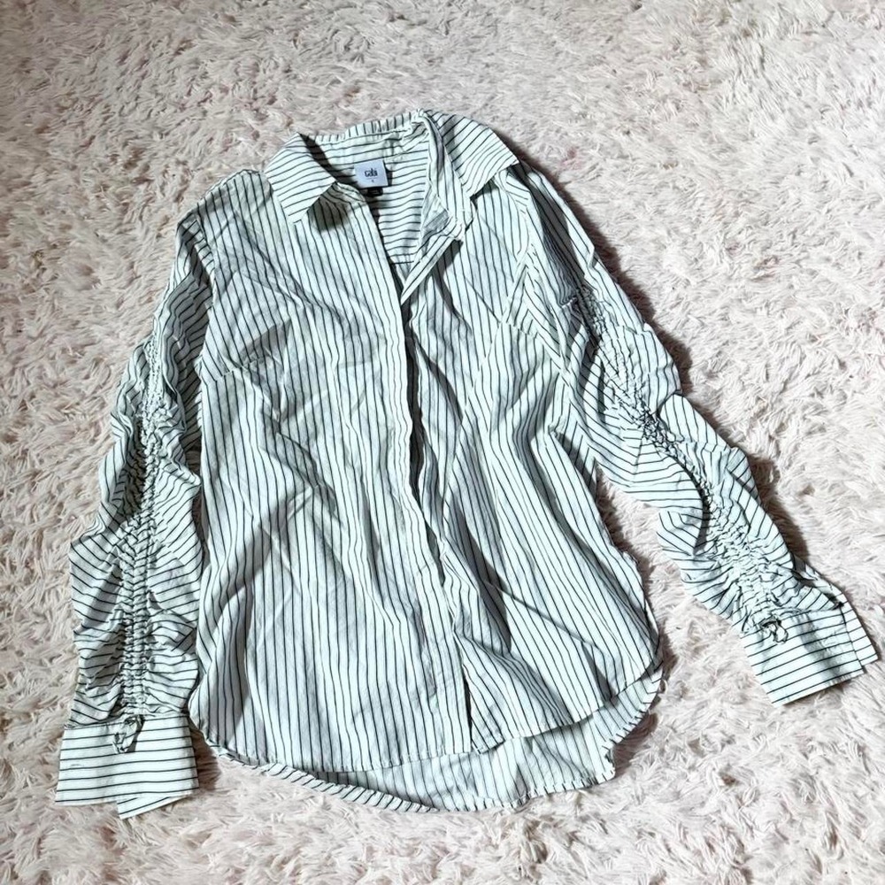 Coastal Hamptons Classic Chic Quiet Luxury Minimalist Pinstripe Top Womens S